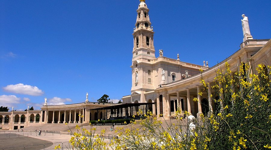 Basilica of Our Lady of the Rosary, Fatima