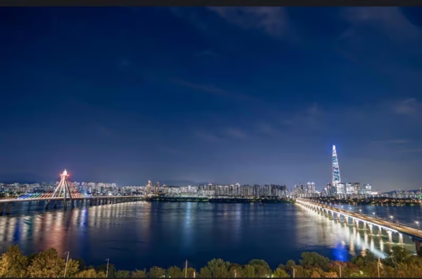 Enjoy Han River Scenery
