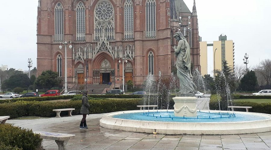 Plaza Moreno
