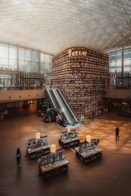  Take Photos at Starfield Library