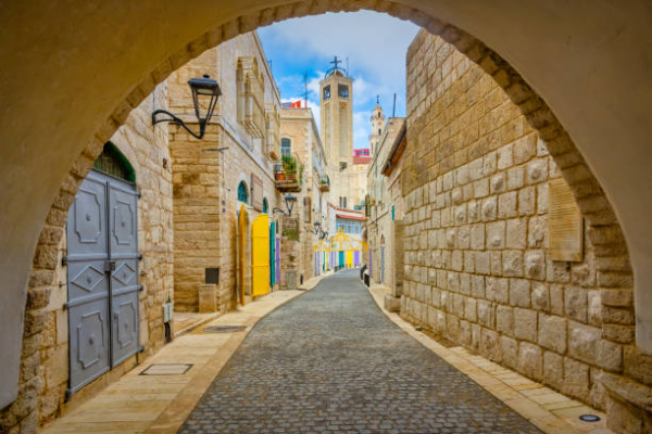 Take Photos of Bethlehem’s Stone Streets