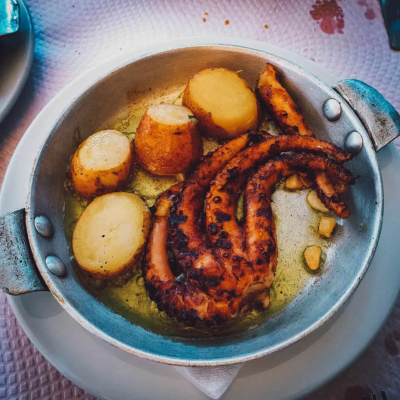 Try Local Porto Food