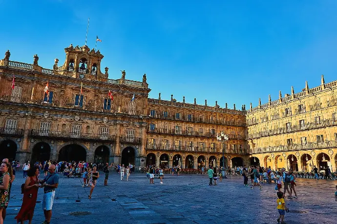 Salamanca-Golden City of Faith