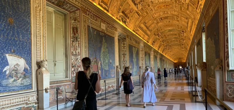 Walk Through the Main Galleries