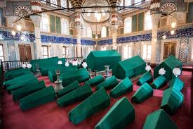 Visit Ottoman Tombs and Gardens