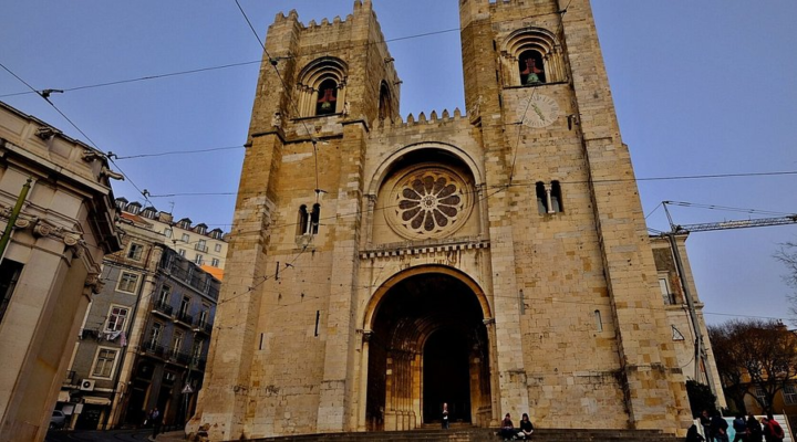 Stop at Lisbon Cathedral