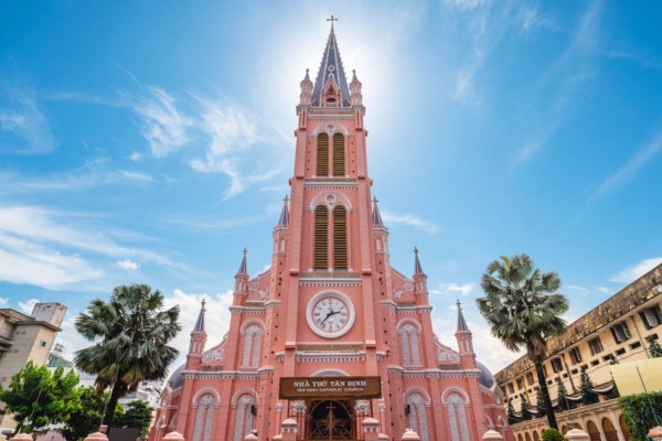 Visit Da Nang Cathedral