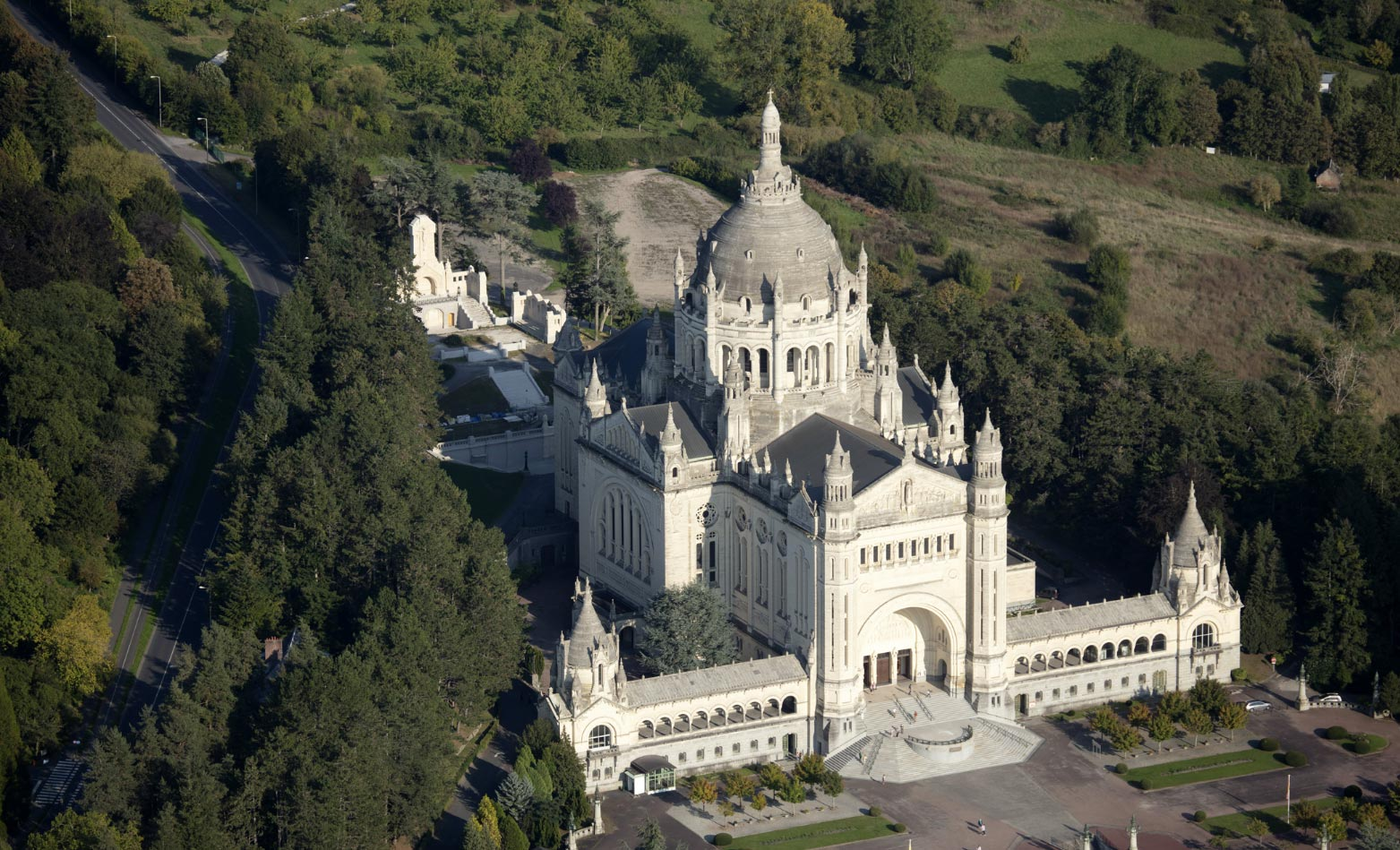 Basilica of Saint Thérèse of Lisieux