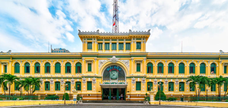 Explore Saigon Central Post Office