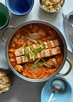 Kimchi Jjigae