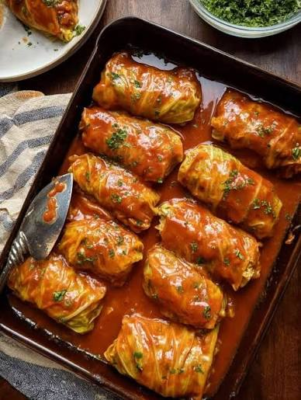 Stuffed Cabbage (Töltött Káposzta)